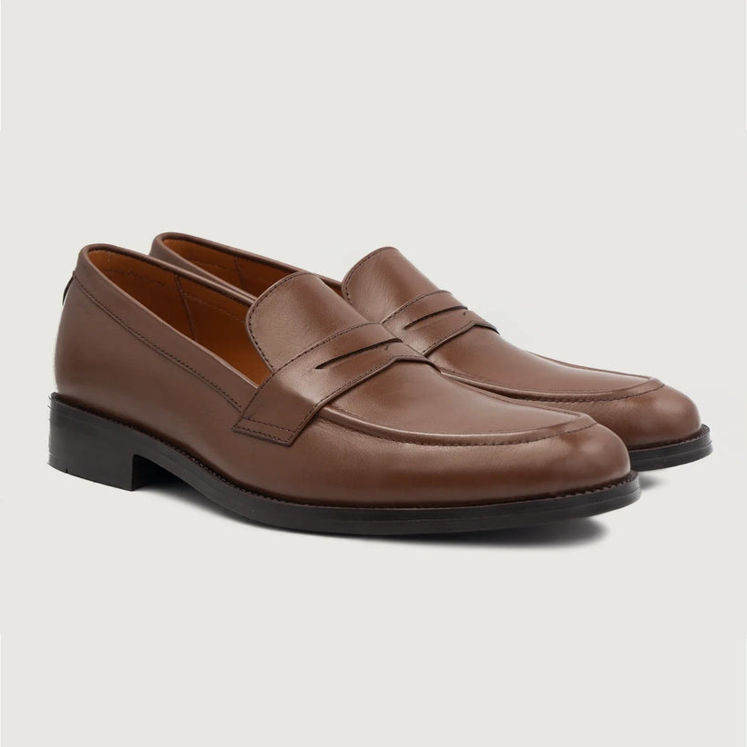 Baxton Ruskea Leather Loafers Miehille