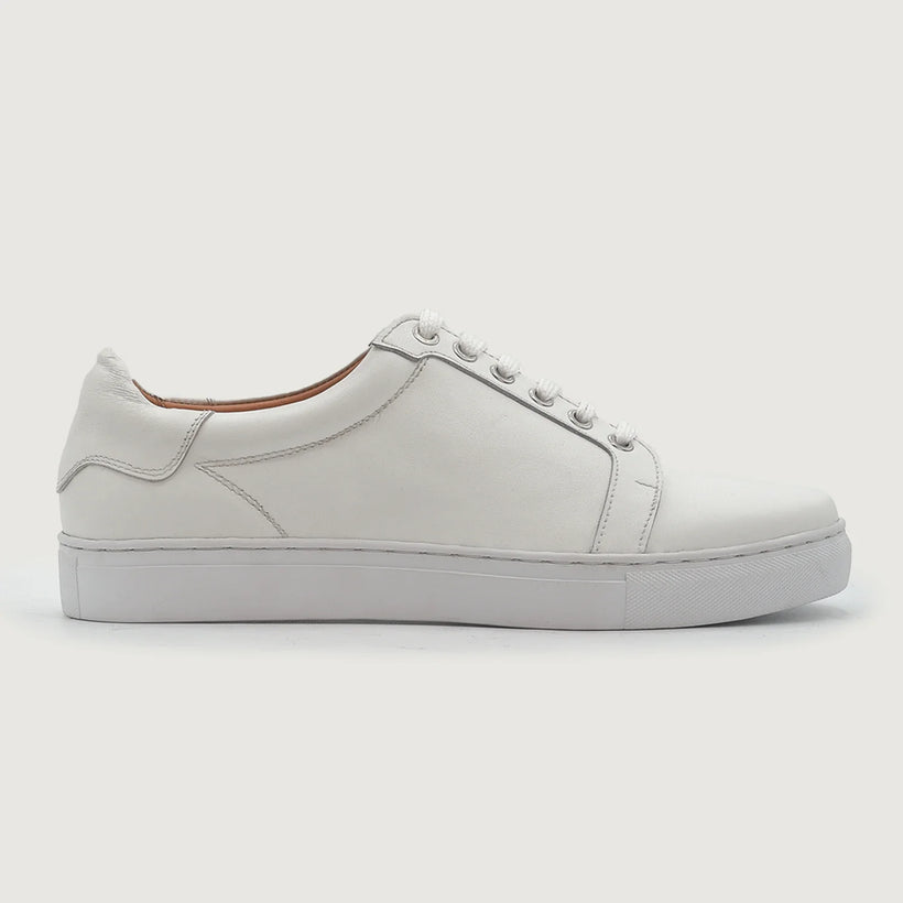 Carter Runn White Leather Sneakers Miehille