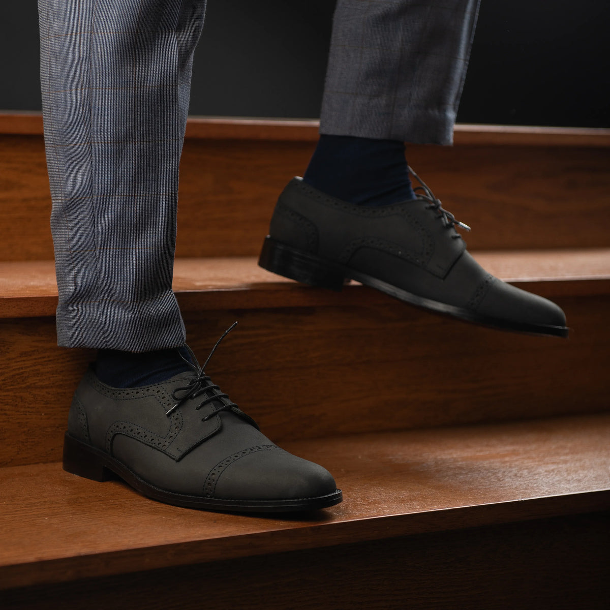 Orlaven Dirk Brogues Derby Musta Nubuck Nahkakengät Miehille footwear image 9