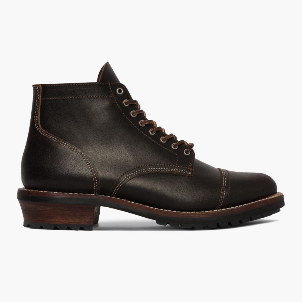Classic Full-Grain leather Boots - Goodyear welt -rakenne ja kärkiosa