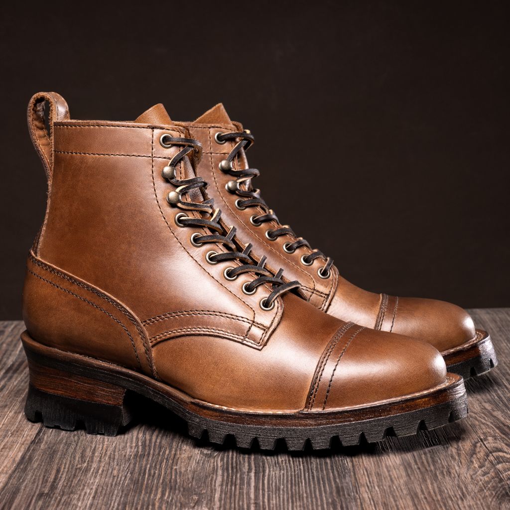 Challenger Sesame Double Shot Nahkasaappaat Miehille in Classic Full-Grain Leather - Sivunäkymä | Osta verkosta