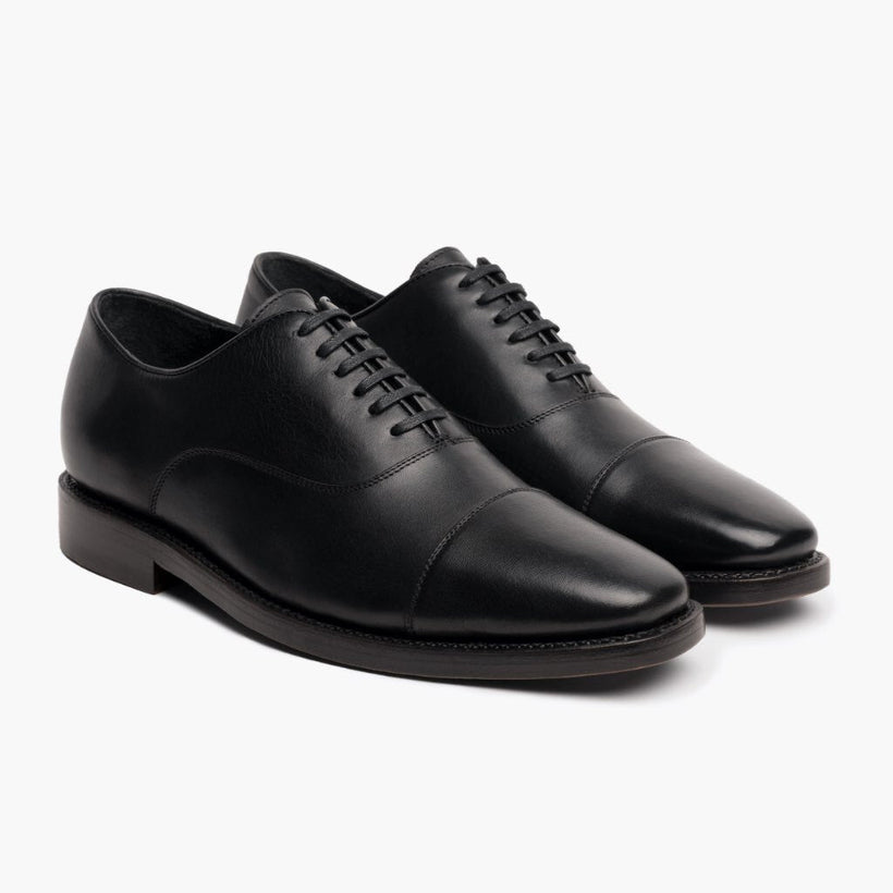 Executive Musta Leather Sneakers Miehille