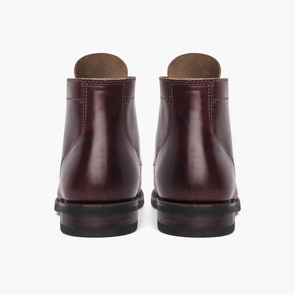 Vanguard Color #8 Nahkasaappaat Miehille For Men - Vahvistettu kantapää ja tarkat kaksoisompeleet