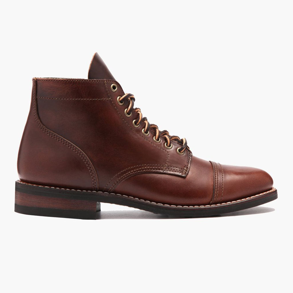 Classic Full-Grain leather Boots - Goodyear welt -rakenne ja kärkiosa