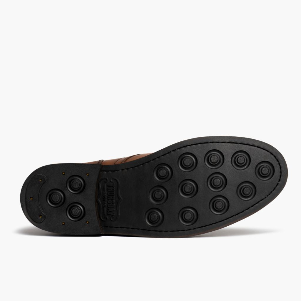 High-Traction Rubber Outsole & Lug Tread Pattern on Captain Toffee Nahkasaappaat Miehille