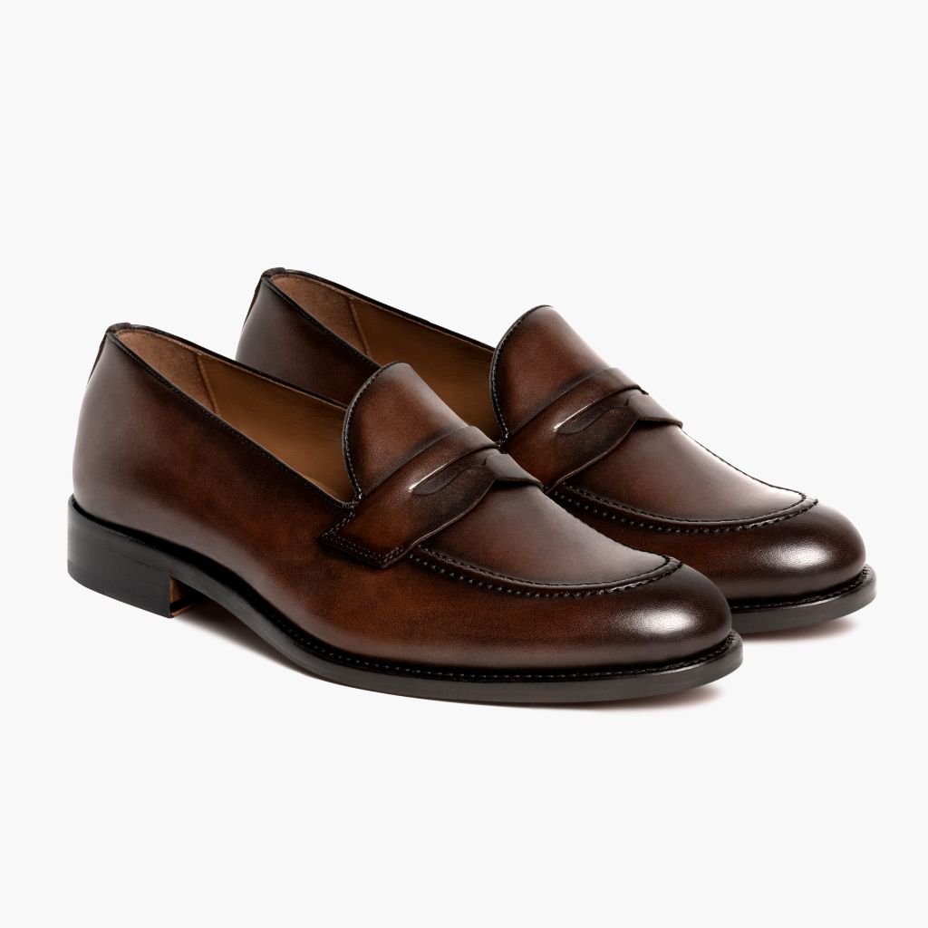 Lincoln Rich Mahogany Nahkatennarit Miehille in Classic Full-Grain Leather - Sivunäkymä | Osta verkosta