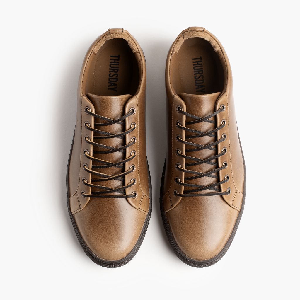 Premier Low Top Natural Nahkatennarit Miehille For Men - Vahvistettu kantapää ja tarkat kaksoisompeleet