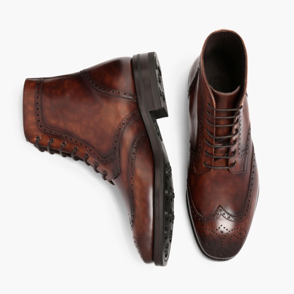Wingtip Color #77 Nahkasaappaat Miehille For Men - Vahvistettu kantapää ja tarkat kaksoisompeleet