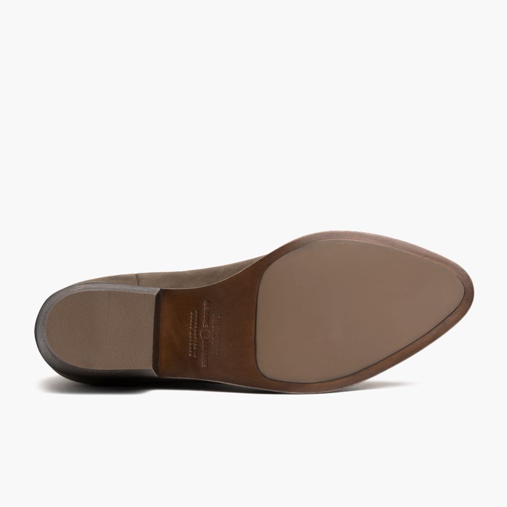 High-Traction Rubber Outsole & Lug Tread Pattern on Dreamer Bootie Tobacco Nahkasaappaat Naisille