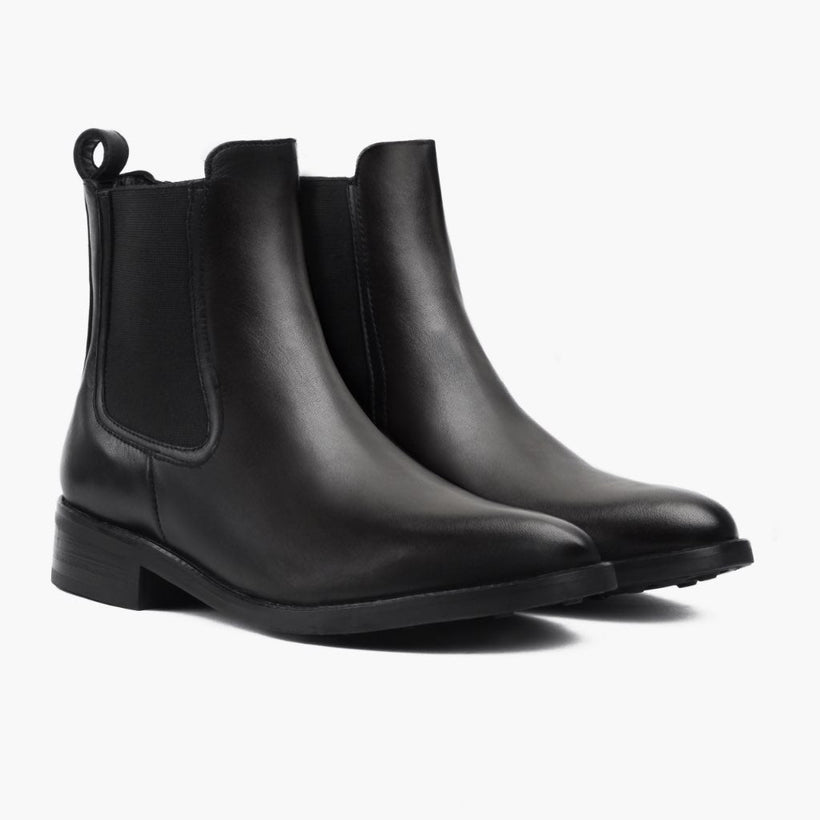 Duchess Musta Leather Boots Naisille