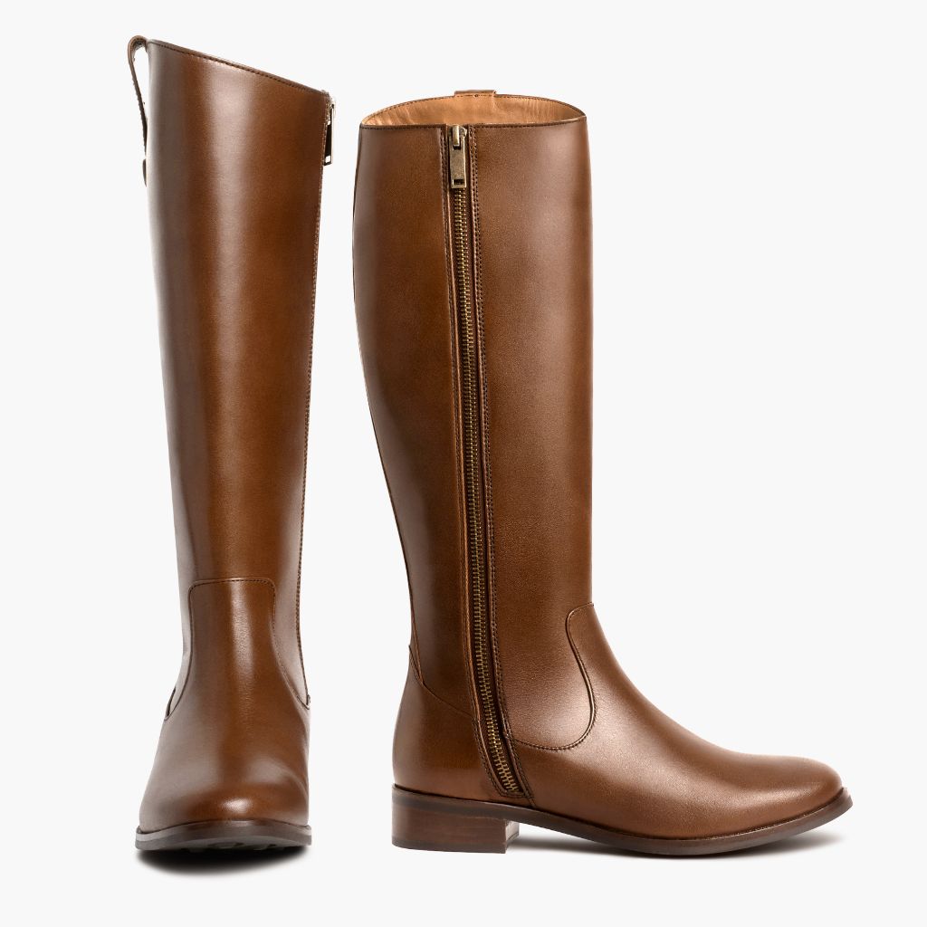 High-Traction Rubber Outsole & Lug Tread Pattern on Crown Cuero Nahkasaappaat Naisille