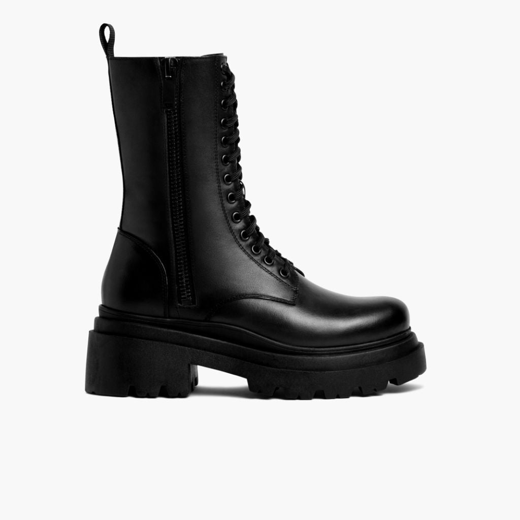 Black Full-Grain leather Boots - Goodyear welt -rakenne ja kärkiosa