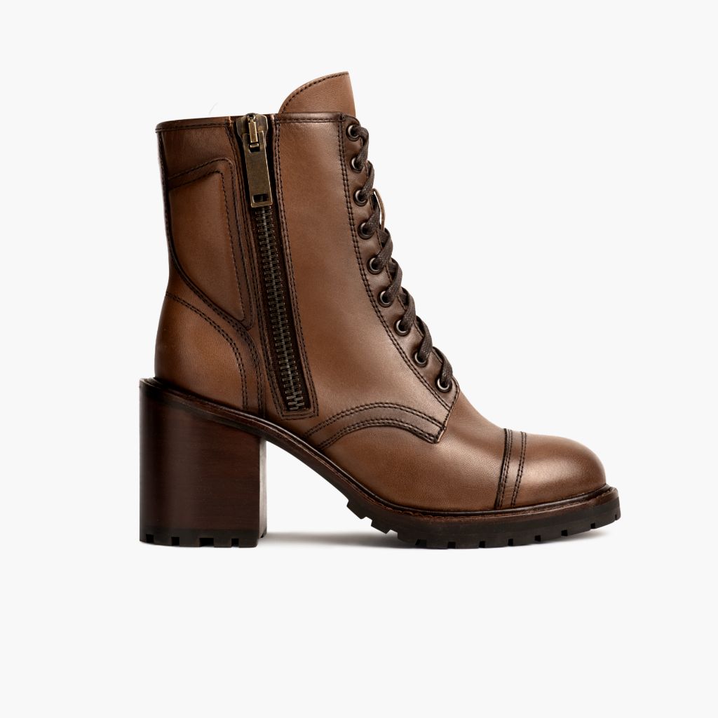 Rebel Amber Wheat Nahkasaappaat Naisille in Classic Full-Grain Leather - Sivunäkymä | Osta verkosta
