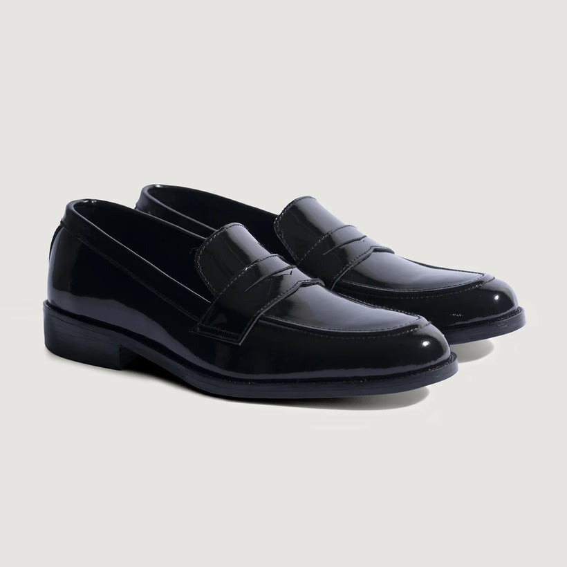 Baxton Musta Patent Leather Loafers Miehille