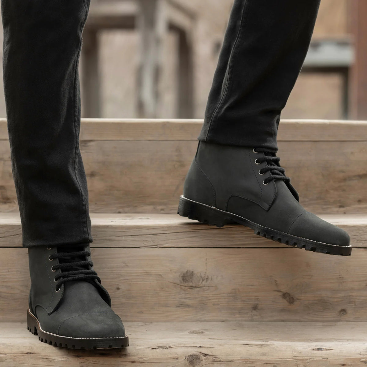 Orlaven Knight Derby Musta Matte Nubuck Nahkasaappaat - TerraGrip Miehille footwear image 9