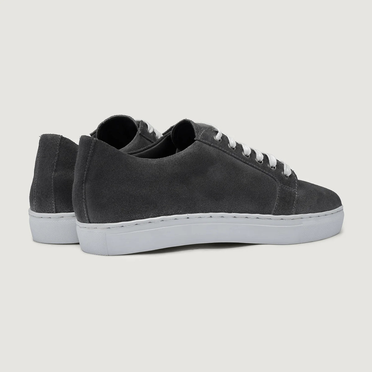 Grey Goatskin Suede Leather Sneakers - Goodyear welt -rakenne ja kärkiosa