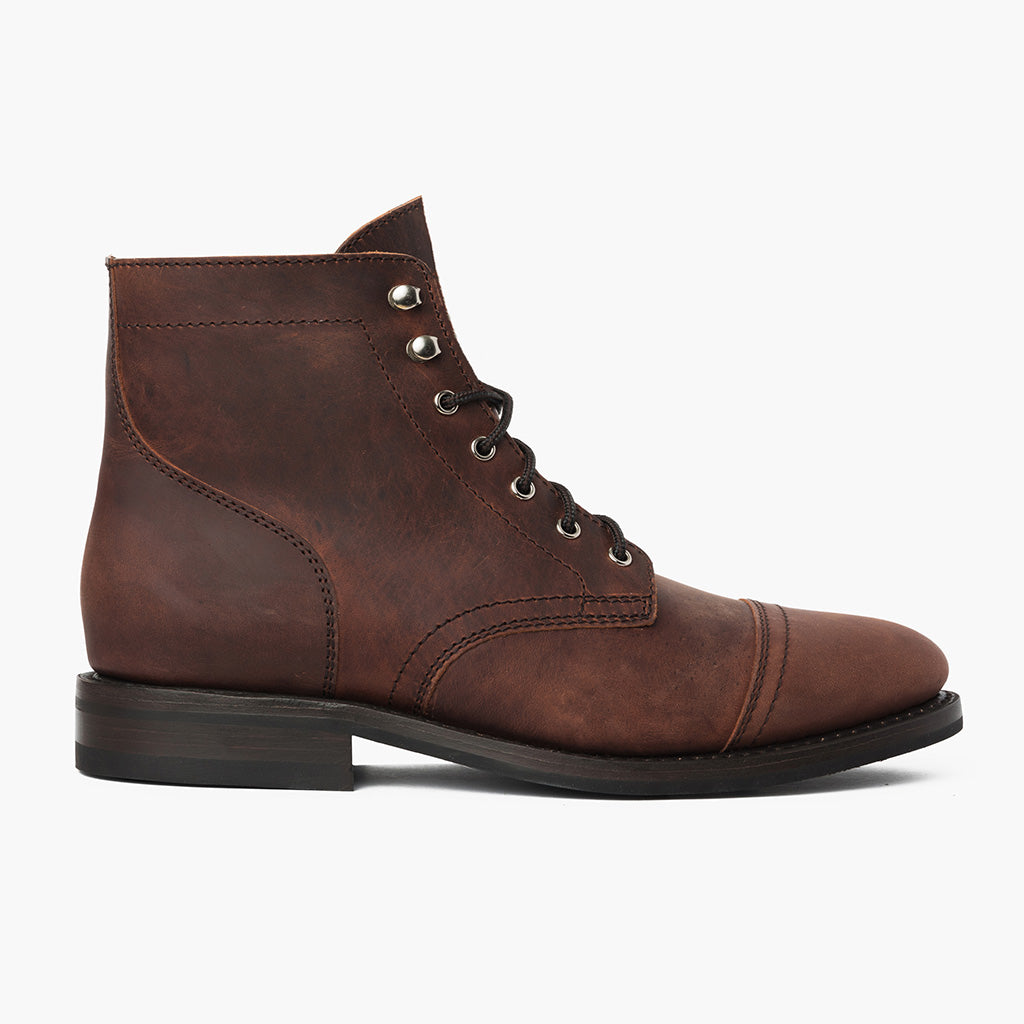 Classic Full-Grain leather Boots - Goodyear welt -rakenne ja kärkiosa