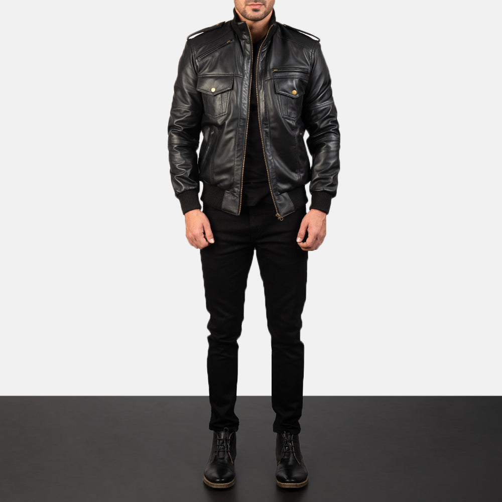 Men's Agent Shadow Musta Nahkainen Pommitakki Miehille - Lateral Side Profile View Showing Sleeve Cut &amp; Athletic Taper Fit