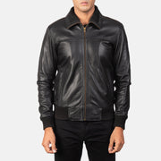 Close-Up Detail of Rib Knit &amp; Zipper Hardware on Men's Air Rolf Musta Nahkainen Pommitakki Miehille