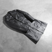 
Open Hem & Hem Craftsmanship Construction Detail on Alexis Musta Single Breasted Nahkatakki pitkä Naisille