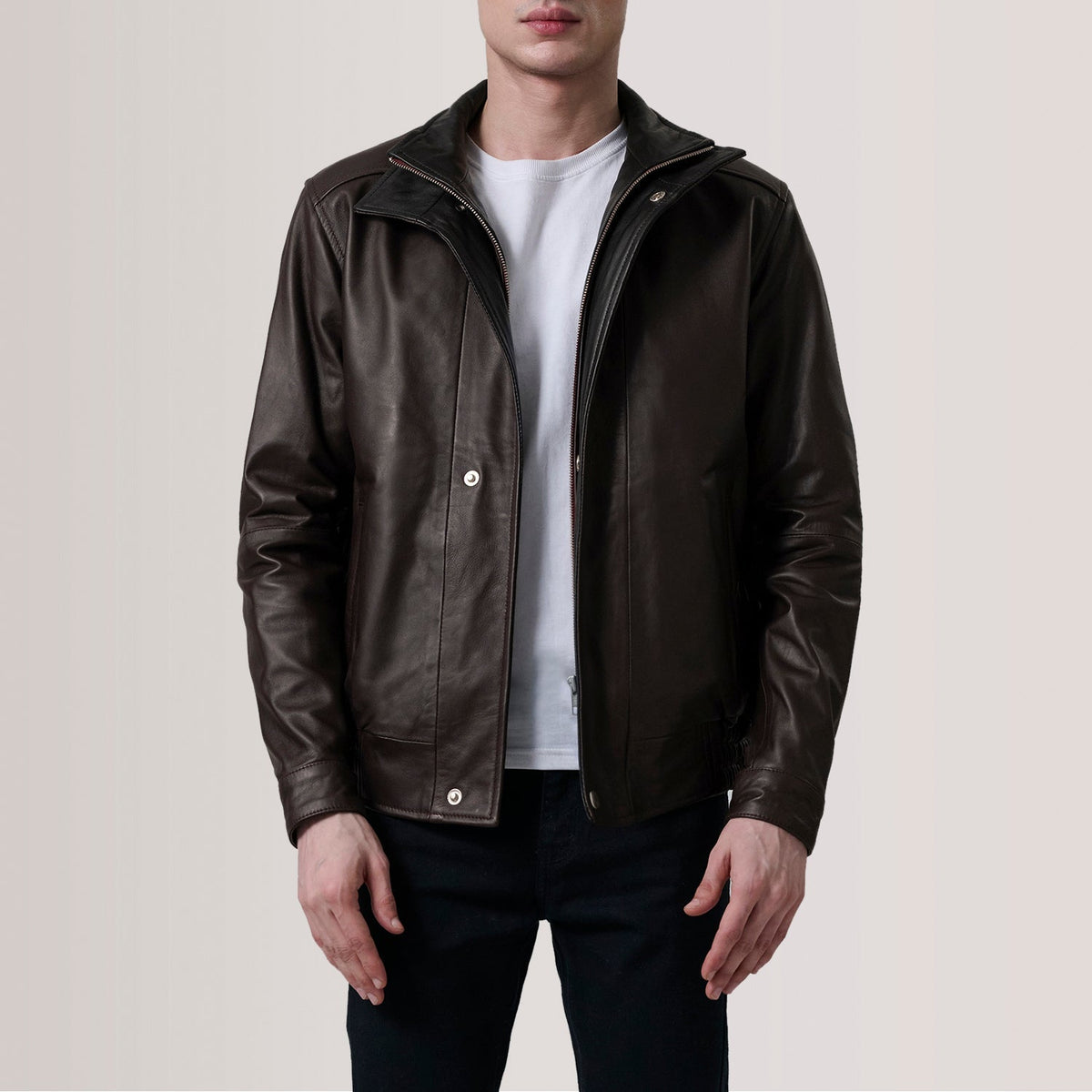 Alfred Nahkainen Pommitakki Miehille – alternate product view 6