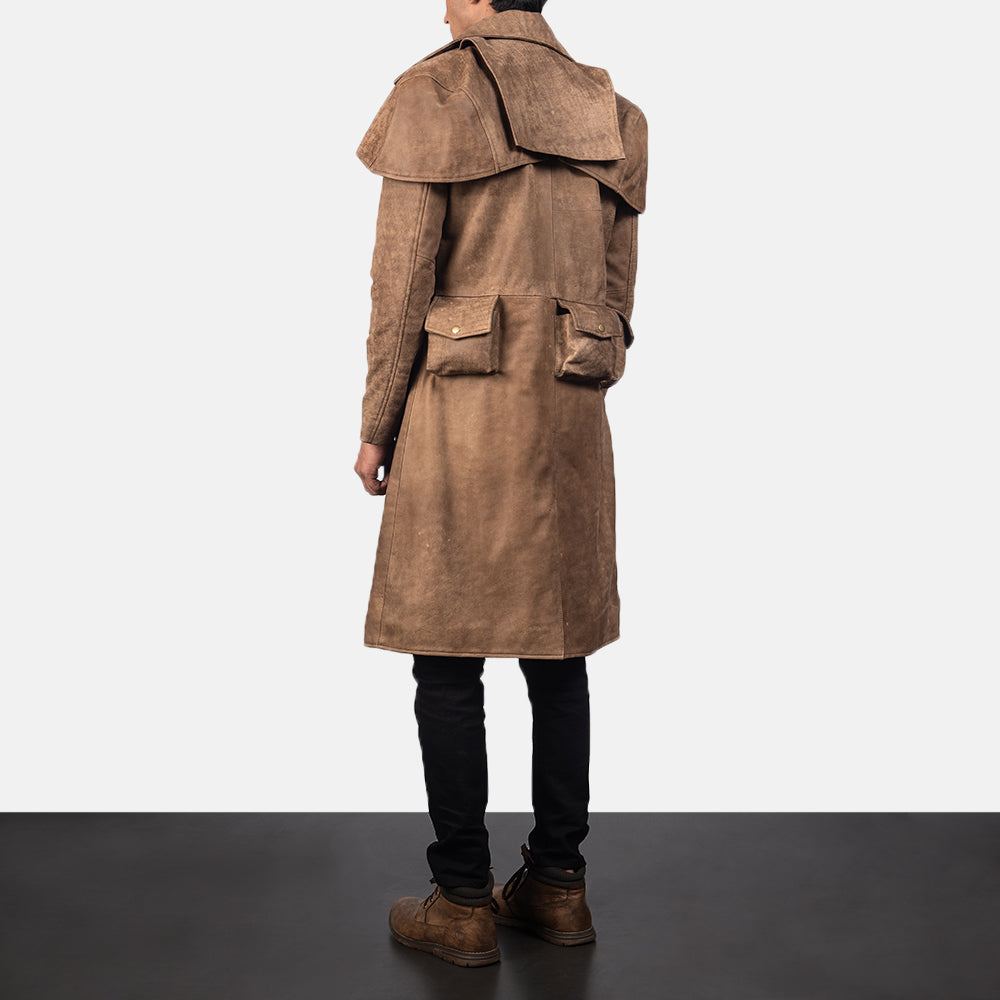 
Army Ruskea Leather Duster Miehille - Sivuprofiili ergonomisella hihanleikkauksella
