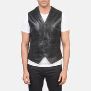 Close-Up Detail of Classic Collar &amp; 5 Button Hardware on Men's Auden Musta Nahkaliivi Miehille