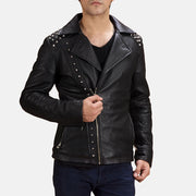 Men's Musta Studded Nahkainen Biker-takki Miehille in Black Sheepskin Leather - Front Profile View &amp; Tailored Silhouette | Buy Online
