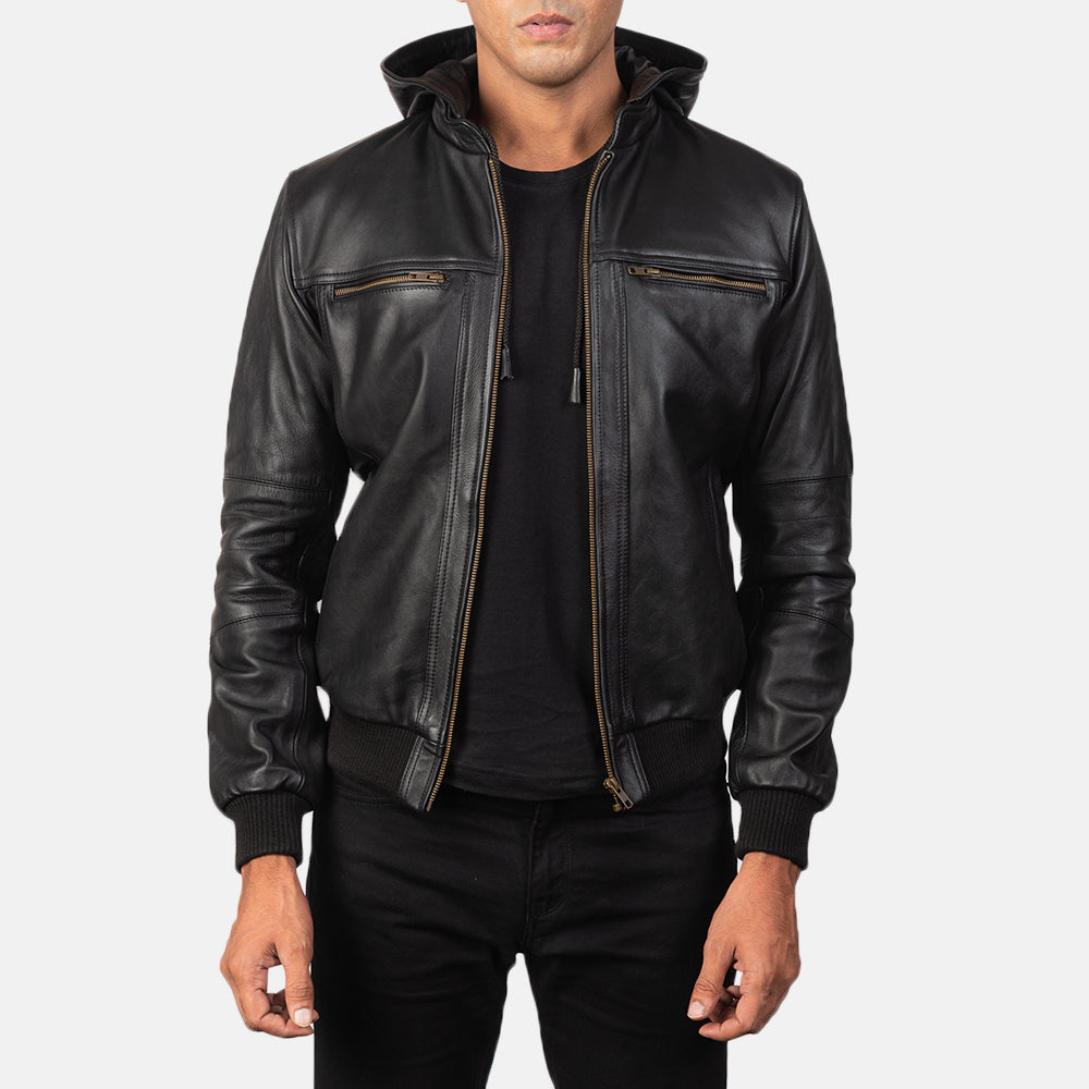 
Bouncer Biz Black Leather Hooded Bomber Jacket in Black Cowhide Leather - Edestä ja räätälöity siluetti | Osta verkosta