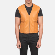 Close-Up Detail of Classic Collar &amp; Zipper Hardware on Men's Brandon Vaaleanruskea Ruskea Nahkaliivi Miehille