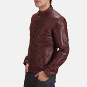
Maroon Sheepskin Leather Biker Jacket - Takaa istuvilla olkapäillä ja siistillä helmalla