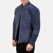 
Navy Blue Goatskin Suede Biker Jacket - Takaa istuvilla olkapäillä ja siistillä helmalla