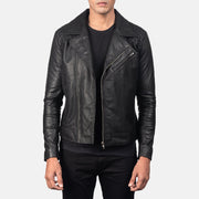 
Danny Quilted Brown Leather Biker Jacket in Distressed Brown Goatskin Leather - Edestä ja räätälöity siluetti | Osta verkosta