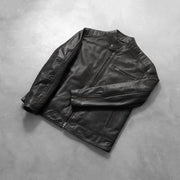 Zipper &amp; Hem Craftsmanship Construction Detail on Dean Musta Nahkainen Biker-takki Miehille