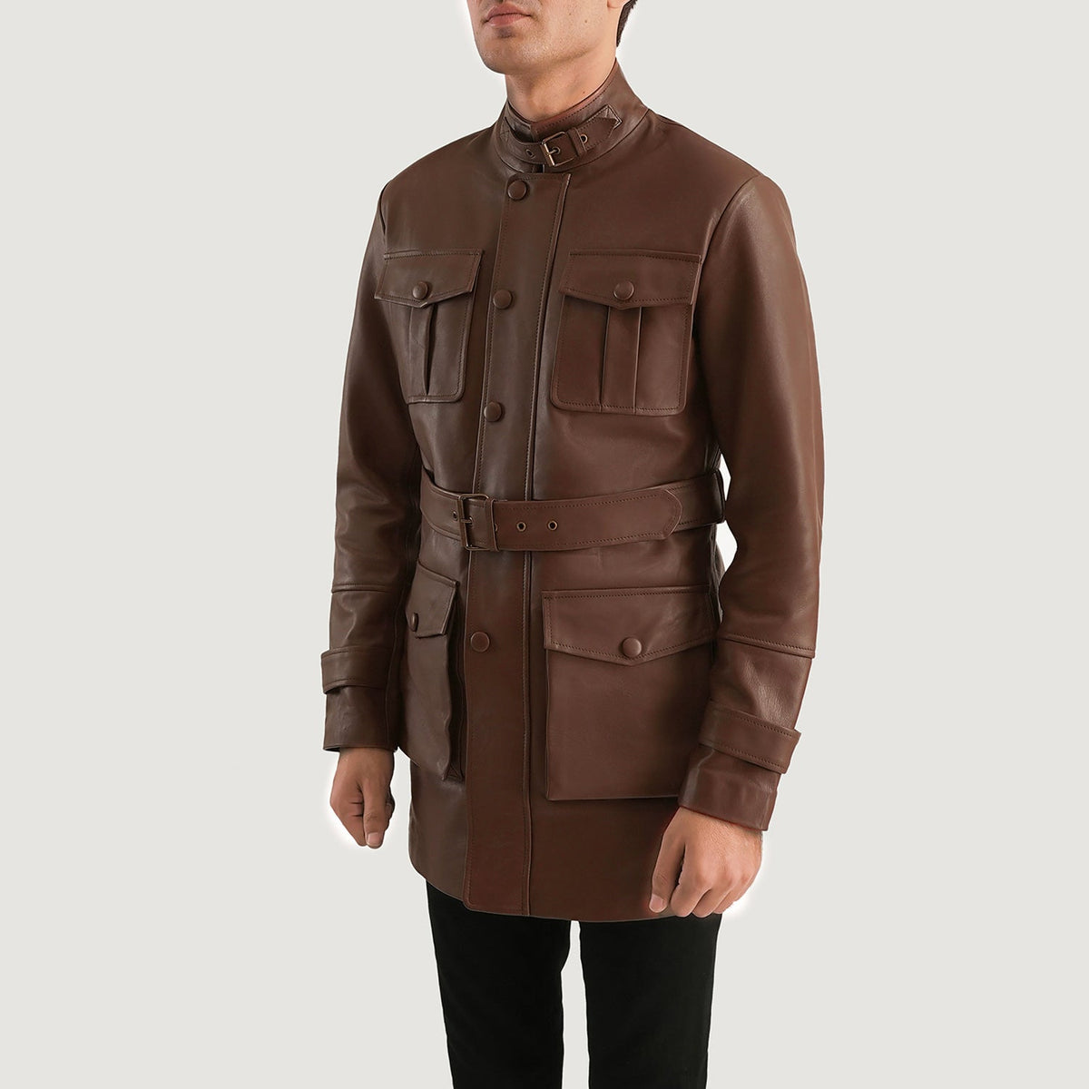 
Brown Cowhide leather Jacket - Takaa istuvilla olkapäillä ja siistillä helmalla