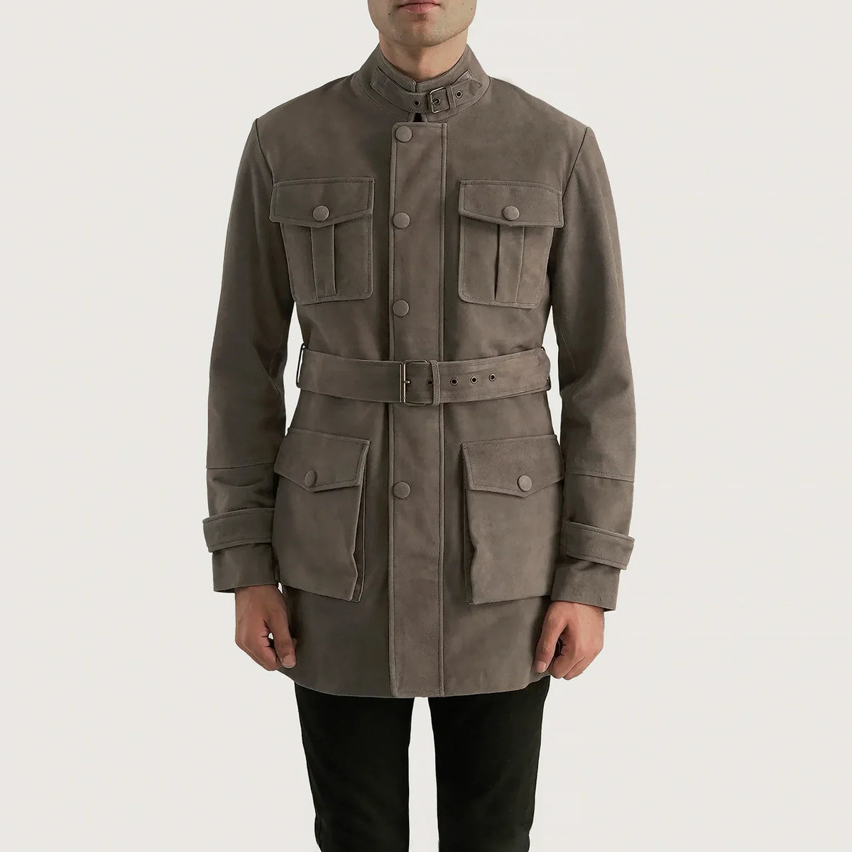 Close-Up Detail of High neck with Belt &amp; Snap button Hardware on Dolf Grey Mokkanahkatakki Miehille