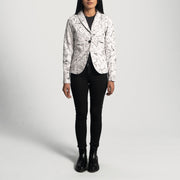 
Yksityiskohtainen lähikuva of Notch & Button Hardware on Donna Blake White Nahkablazer Naisille