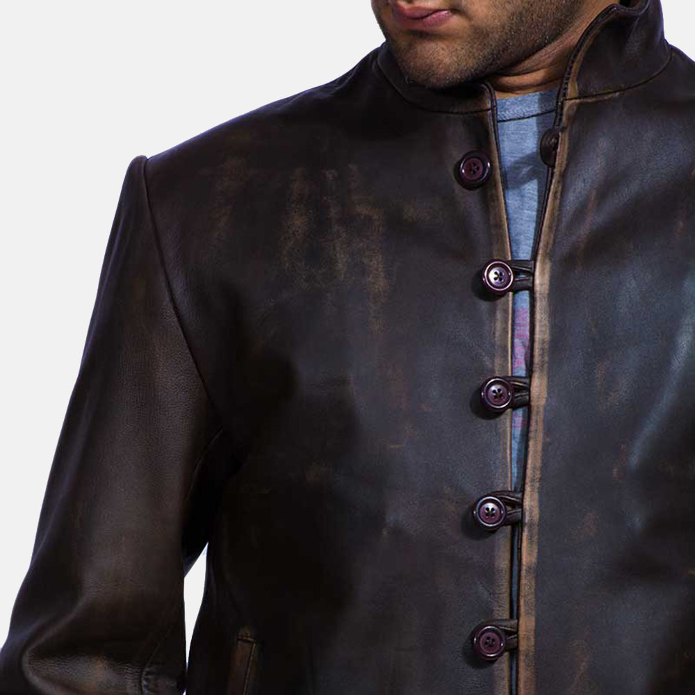 Men's Drakeshire Ruskea Nahkatakki Miehille - Lateral Side Profile View Showing Sleeve Cut &amp; Athletic Taper Fit