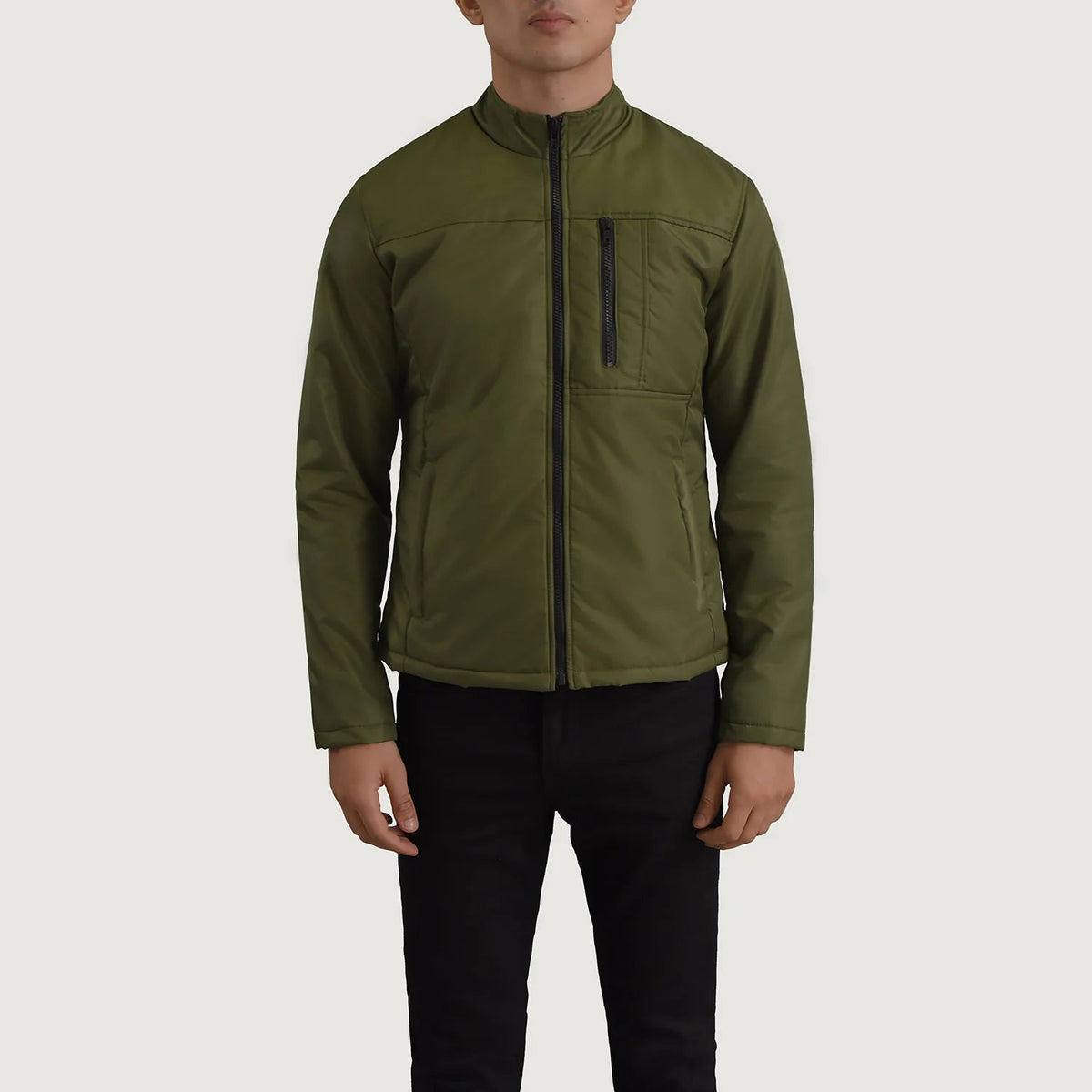 Close-Up Detail of Classic Collar &amp; Zipper Hardware on Elliot Green Lightweight Nahkatakki Miehille
