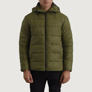 
Erico Vihreä Hooded Puffer Nahkatakki Miehille in Green Full-Grain Leather - Edestä ja räätälöity siluetti | Osta verkosta