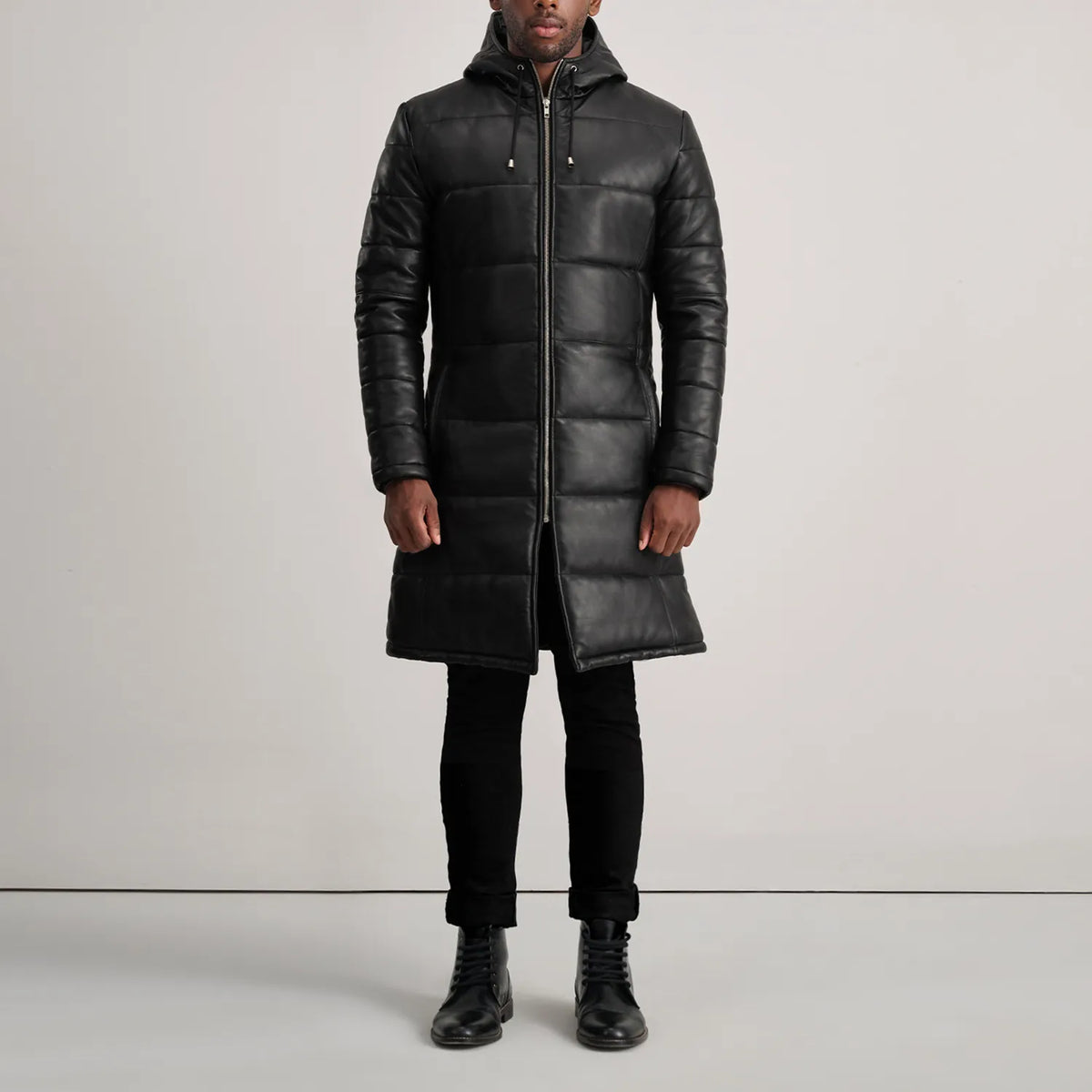 
Floyd Tan Hooded Leather Puffer Coat - Sivuprofiili ergonomisella hihanleikkauksella
