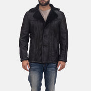 Men's Furcliff Double Face Shearling Nahkatakki Pitkä Miehille - Lateral Side Profile View Showing Sleeve Cut &amp; Athletic Taper Fit