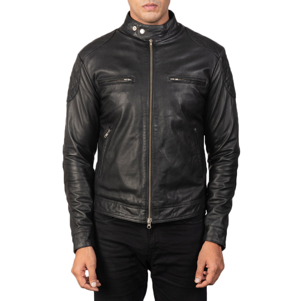 
Yksityiskohtainen lähikuva of Band with snap buttons & Zipper Hardware on Gatsby Quilted Black Leather Biker Jacket