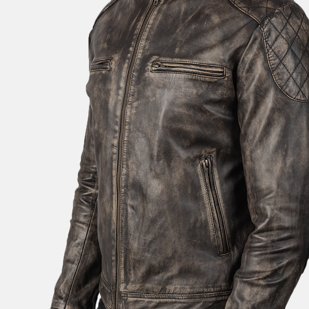 
Sisäpuolen näkymä Showing Quilted Polyester Lining & Kaksi käytännöllistä sisätaskua