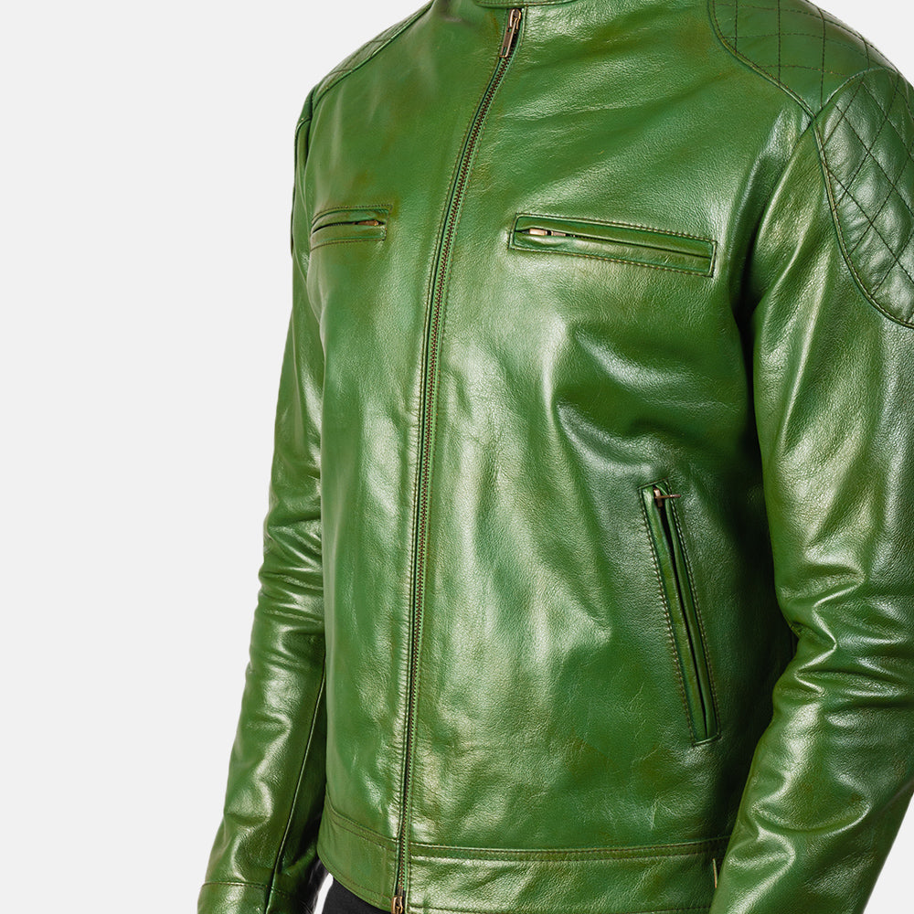
Sisäpuolen näkymä Showing Quilted Polyester Lining & Kaksi käytännöllistä sisätaskua