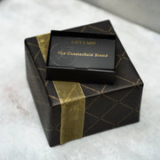
Giftset Leather Writing Case and Pen (Passport holder) in Classic Full-Grain Leather - Edestä ja räätälöity siluetti | Osta verkosta