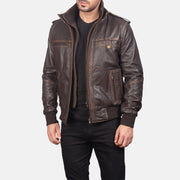 
Street Brown Leather Bomber Jacket in Brown Goatskin Leather - Edestä ja räätälöity siluetti | Osta verkosta