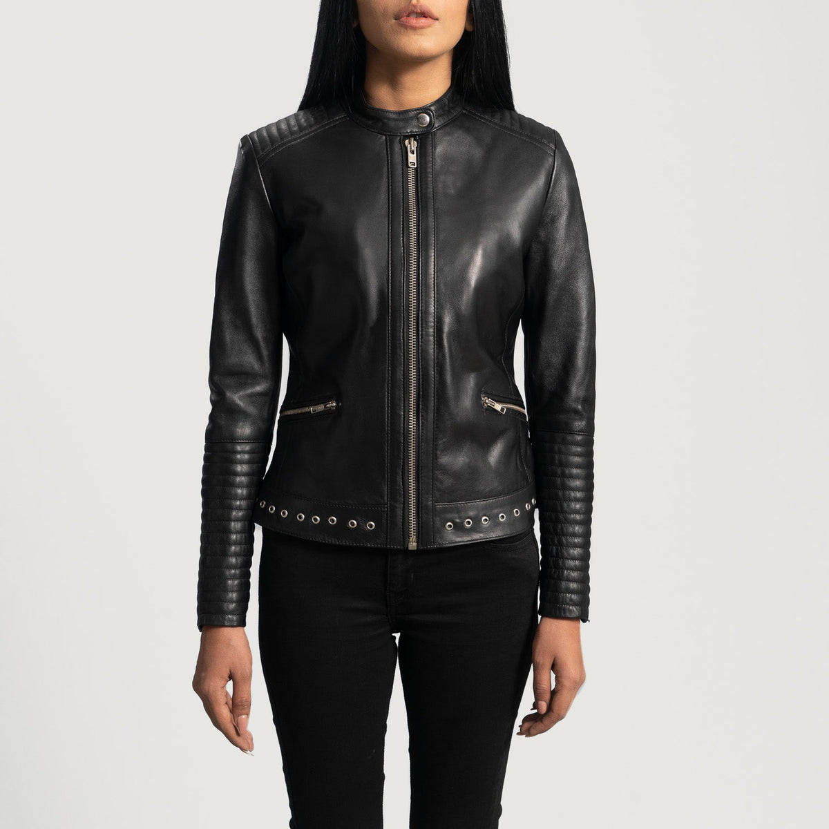 Women's Haley Ray Musta Nahkainen Biker-takki Naisille in Black Sheepskin Leather - Front Profile View &amp; Tailored Silhouette | Buy Online