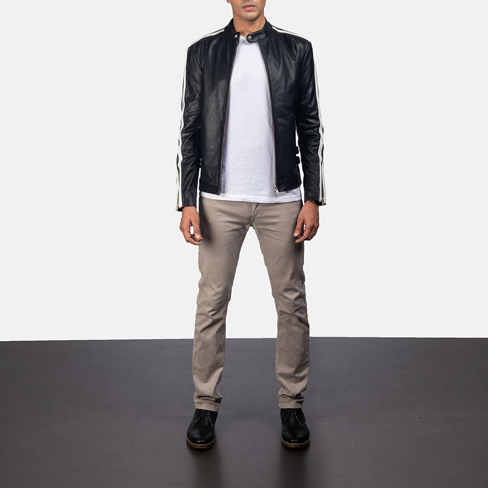 Hank Musta Nahkainen Biker-takki Miehille - Lateral Side Profile View Showing Sleeve Cut &amp; Athletic Taper Fit
