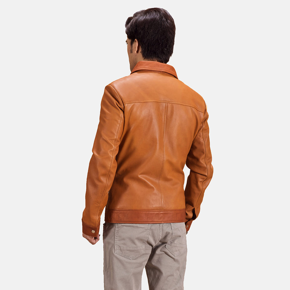 
Tan Brown Sheepskin Leather Biker Jacket - Takaa istuvilla olkapäillä ja siistillä helmalla